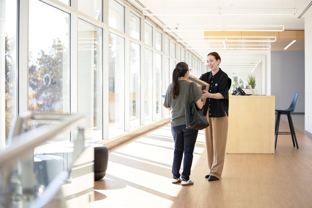 Web_Receptionist and client employee interaction