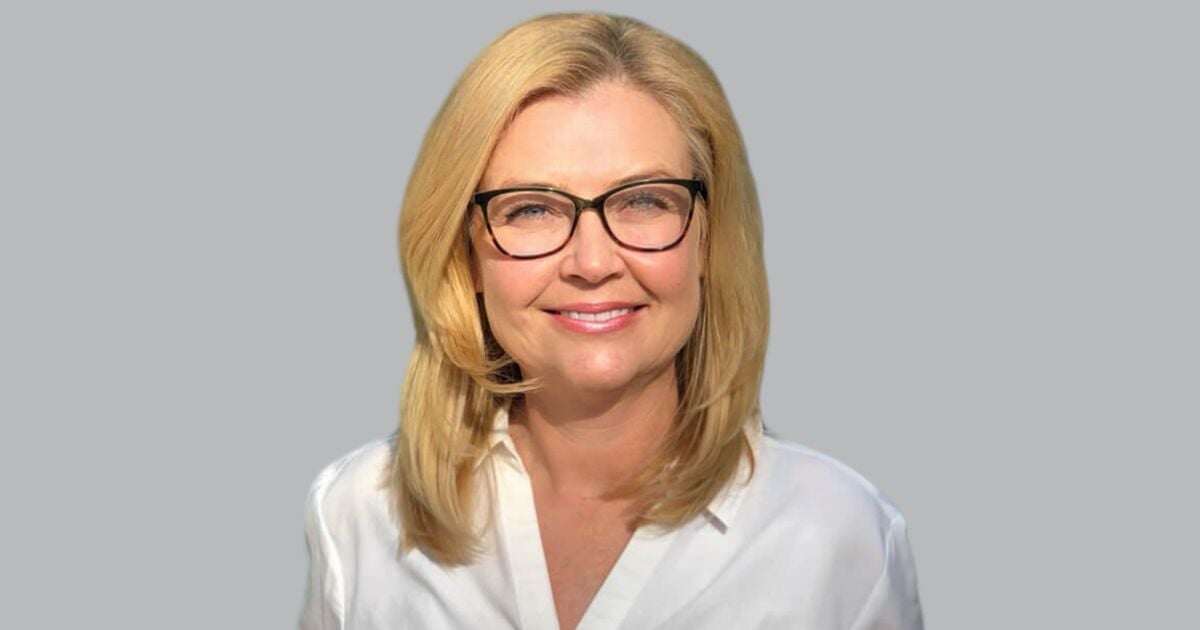 Wendy Funkhouser Headshot